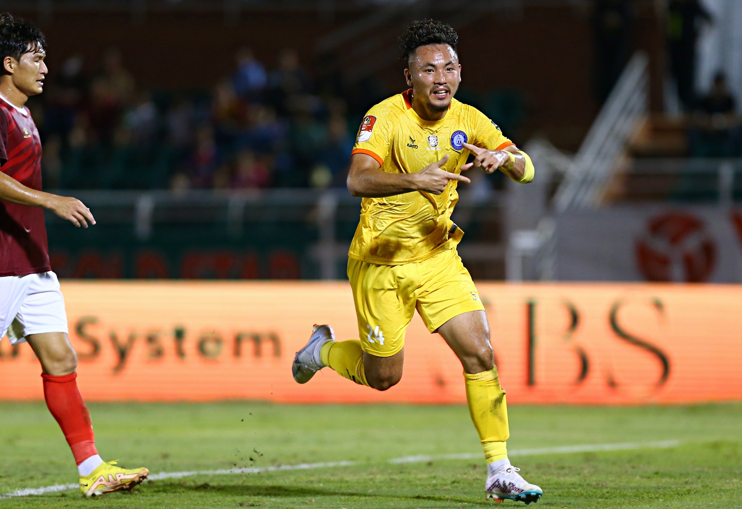 viet kieu ryan ha anh 2