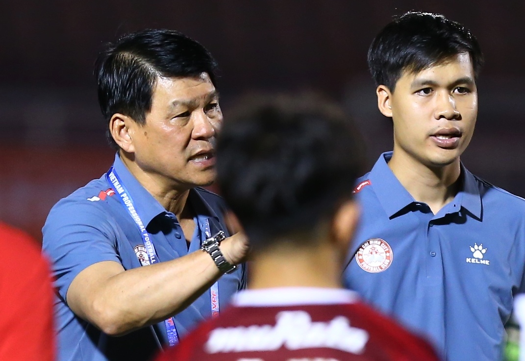 HLV Vu Tien Thanh noi gi khi CLB dung ap chot bang hinh anh