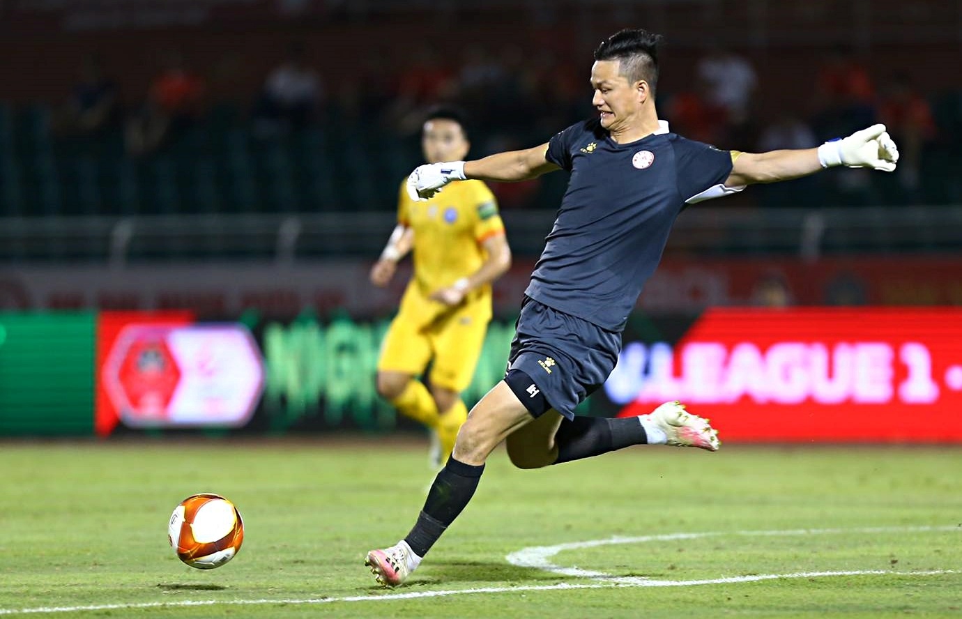 viet kieu phap ryan anh 1