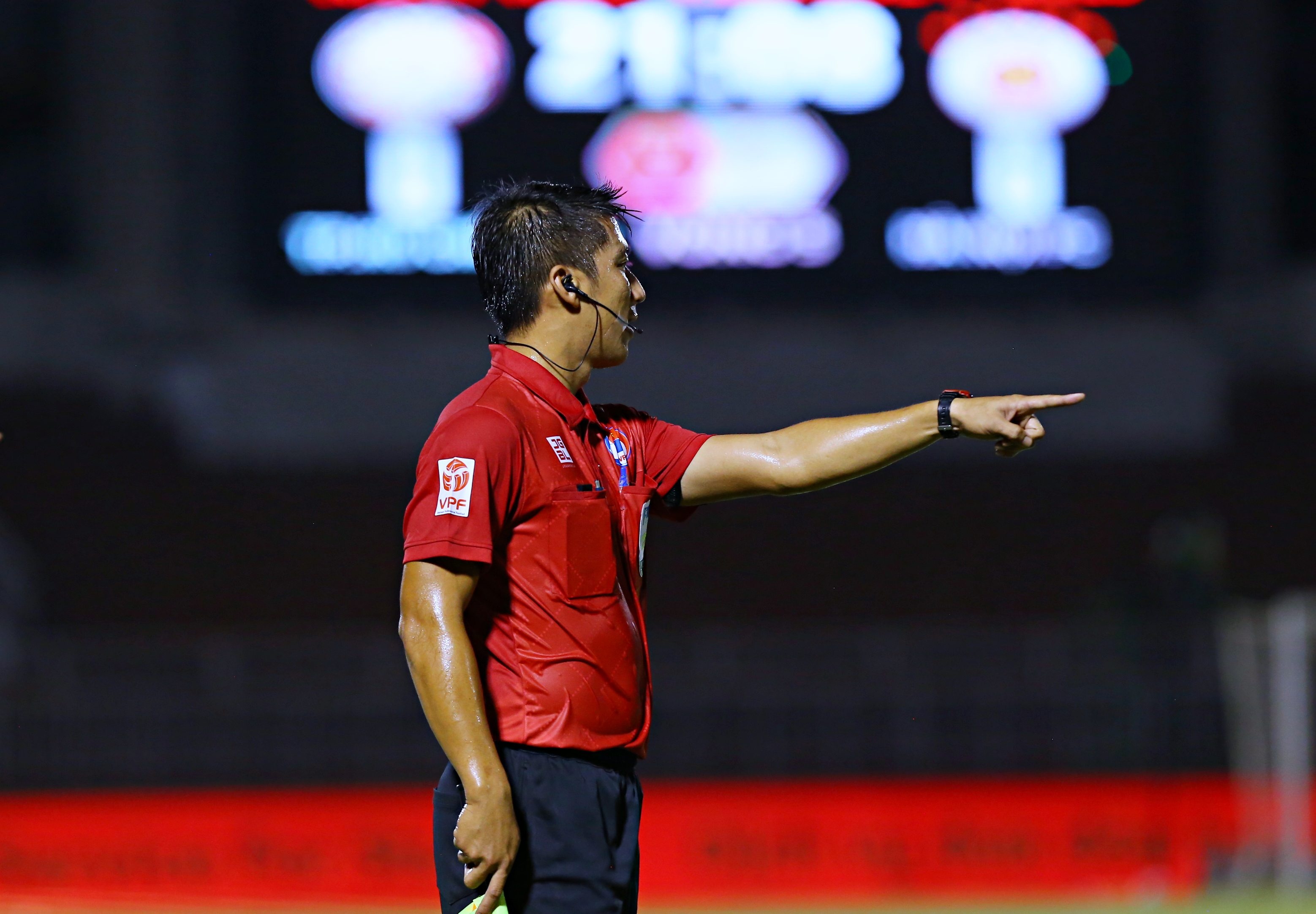 trong tai v.league anh 3