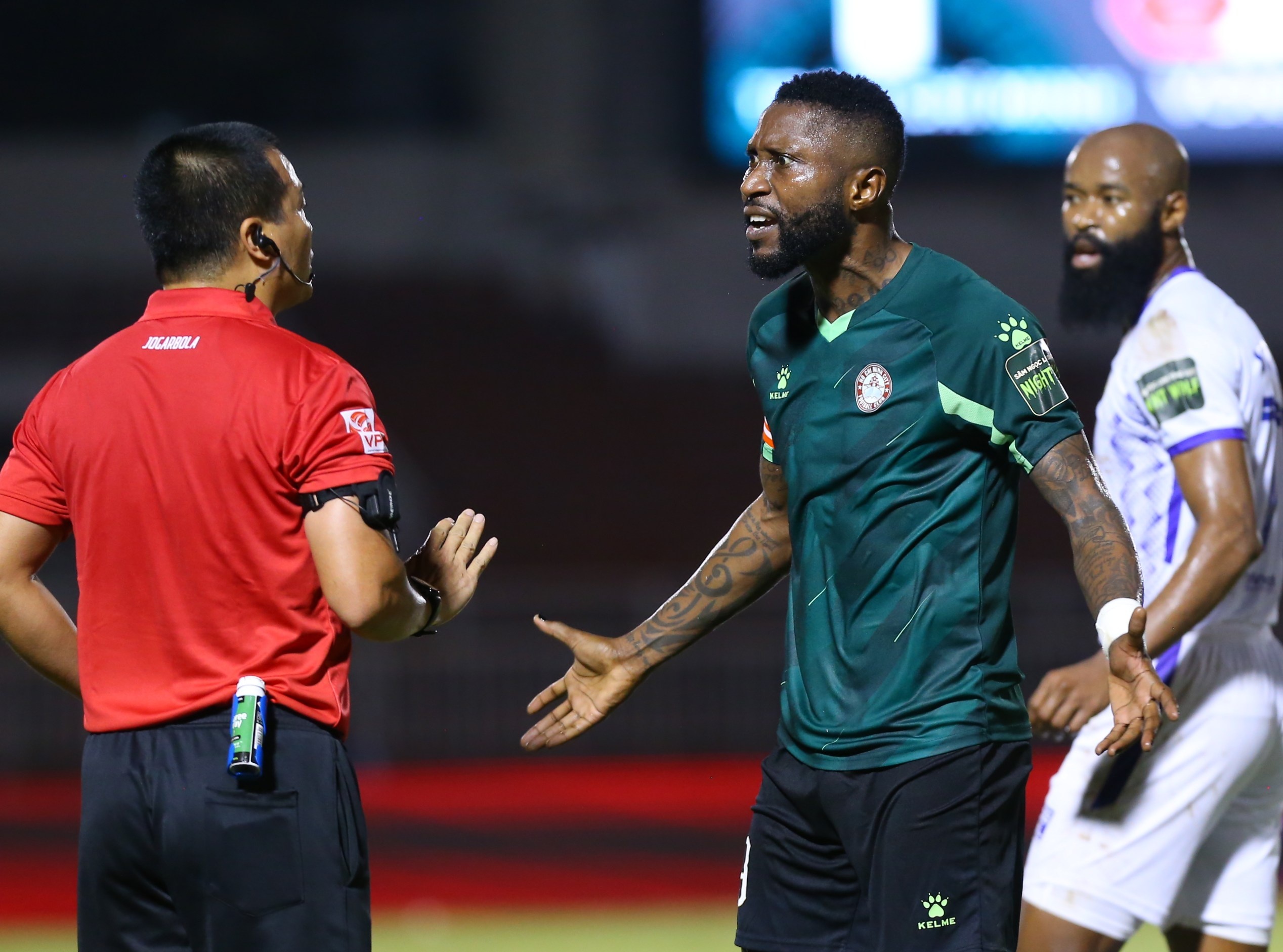 trong tai v.league anh 6