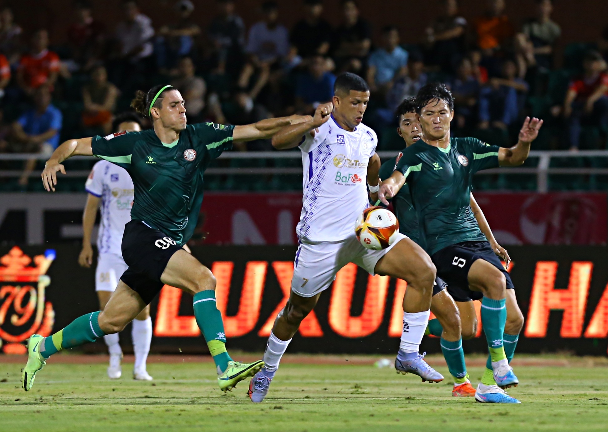 trong tai v.league anh 1