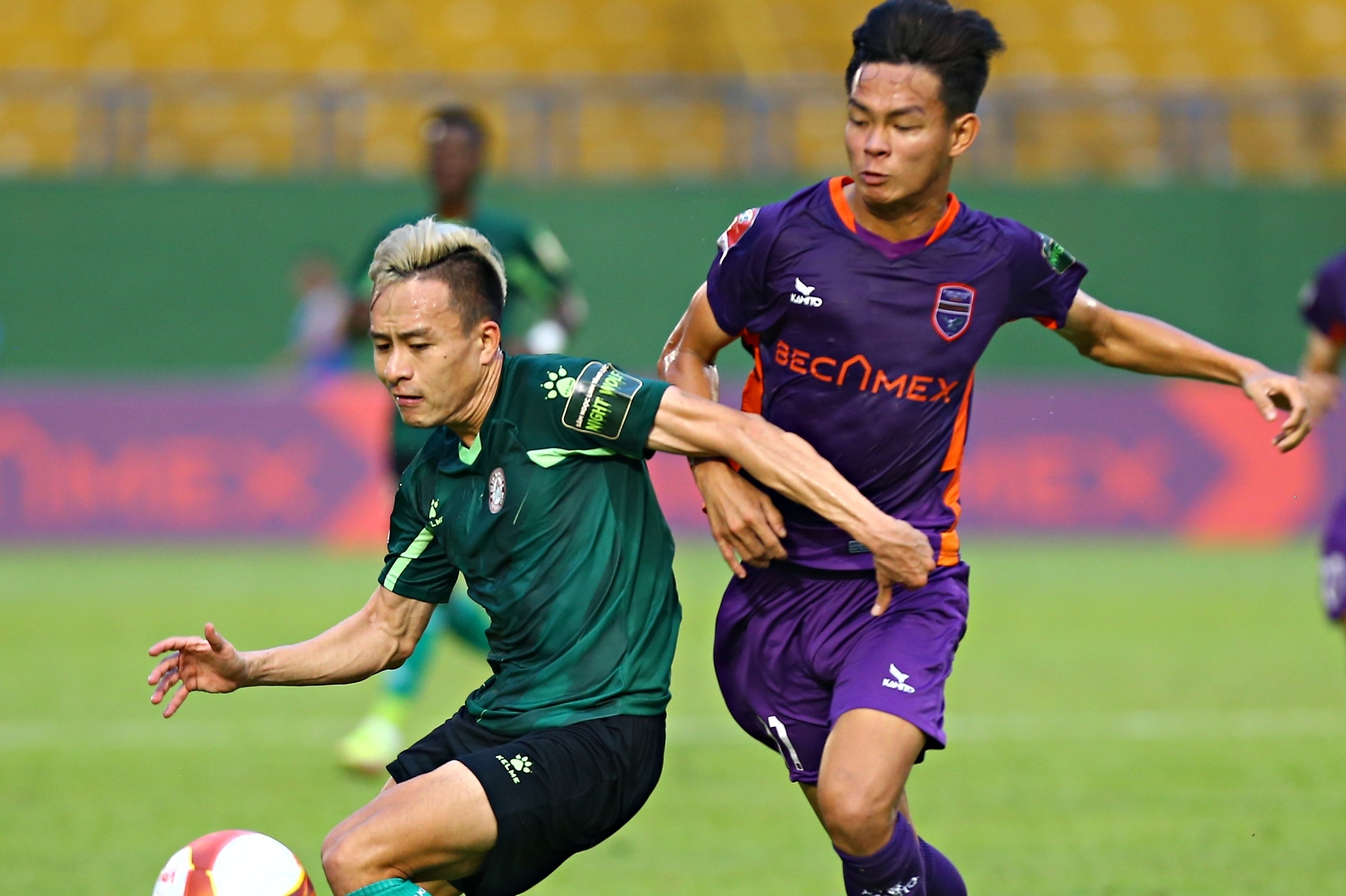 Lay Arsenal lam vi du, CLB TP.HCM thang Binh Duong hinh anh