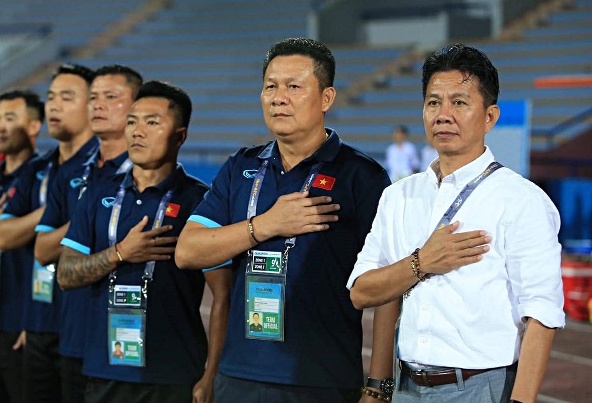 tro ly quang hai anh 1