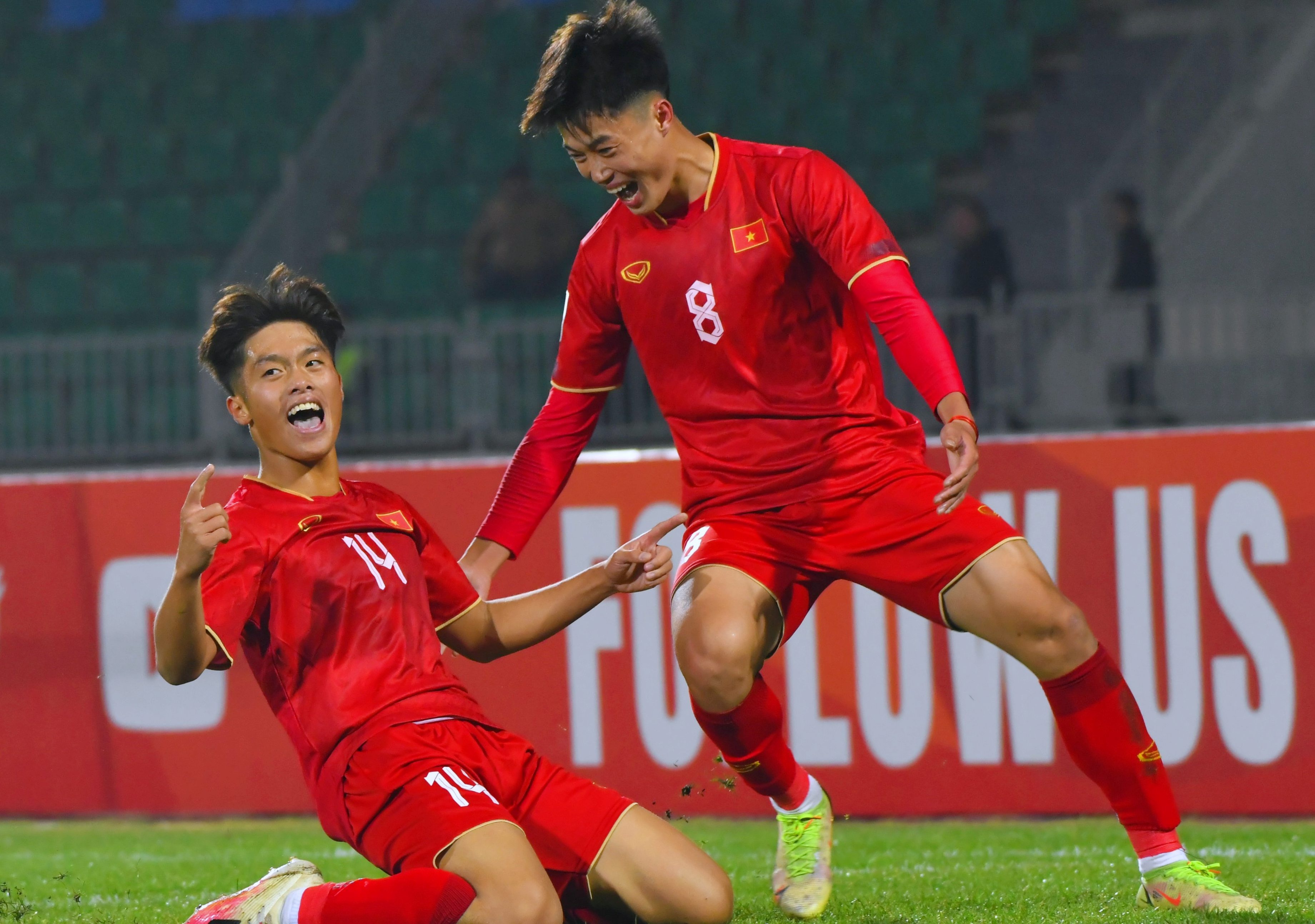 HLV Hoang Anh Tuan: Quen chien thang U20 Qatar di hinh anh