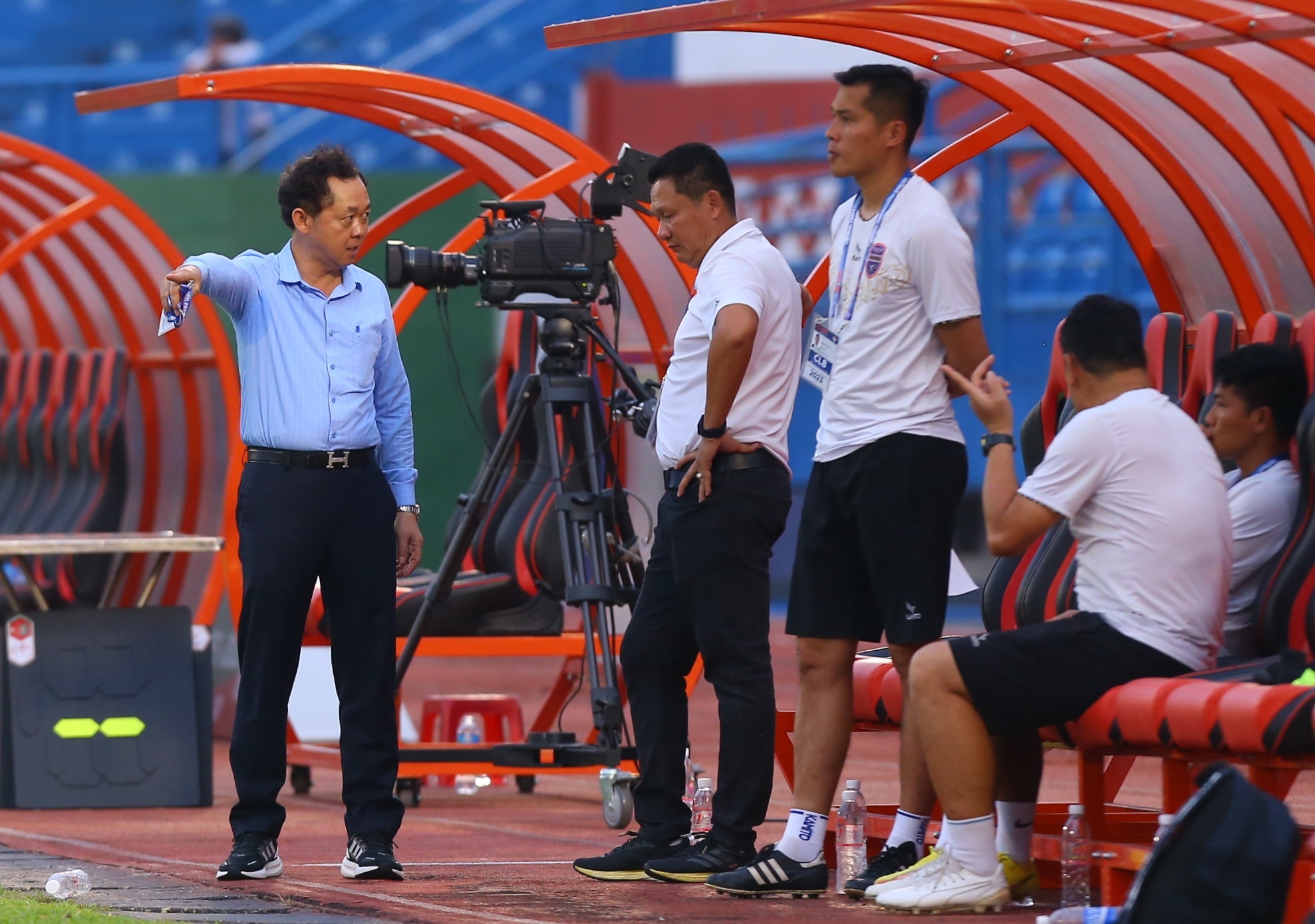 quang hai tien linh anh 7