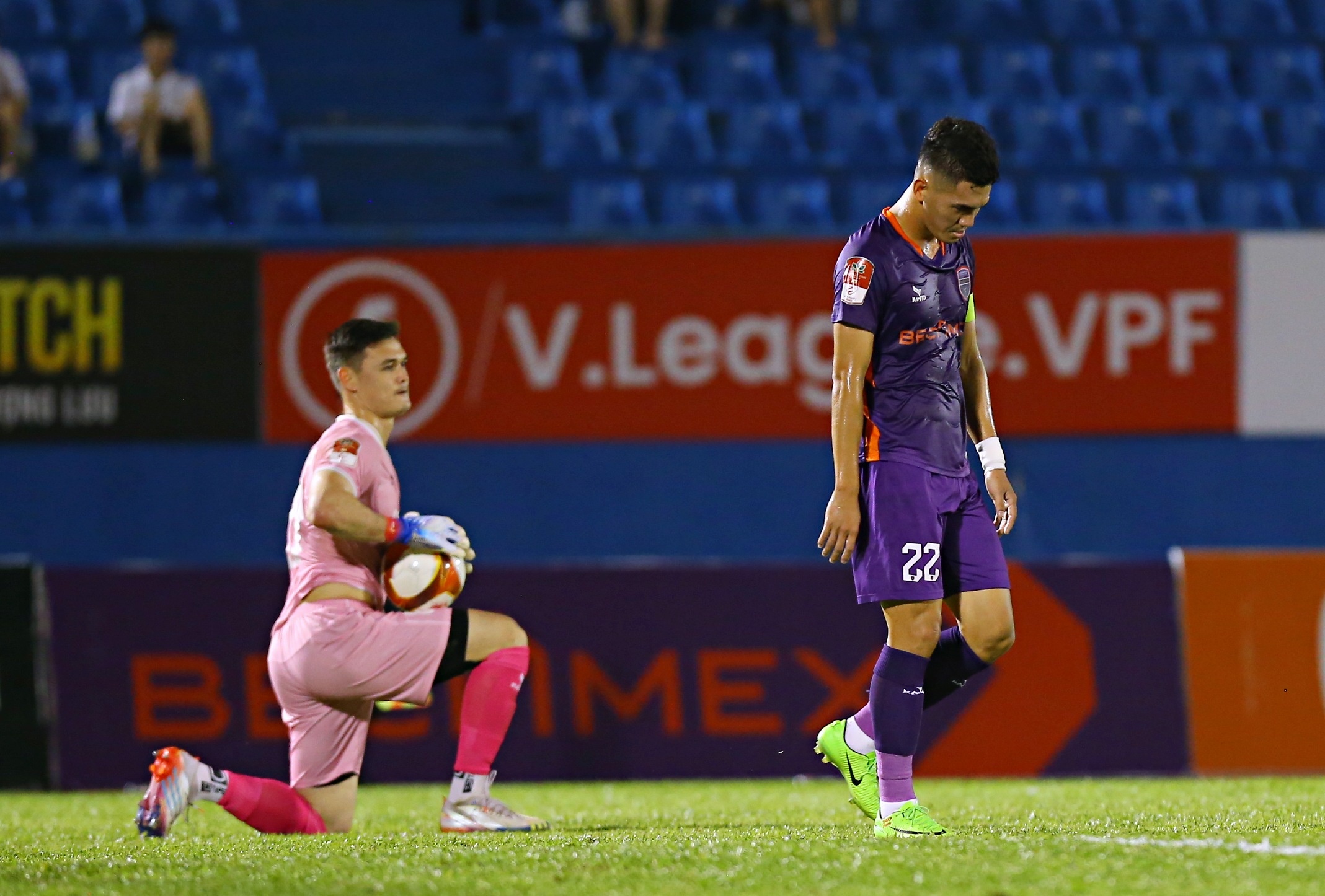 quang hai tien linh anh 2