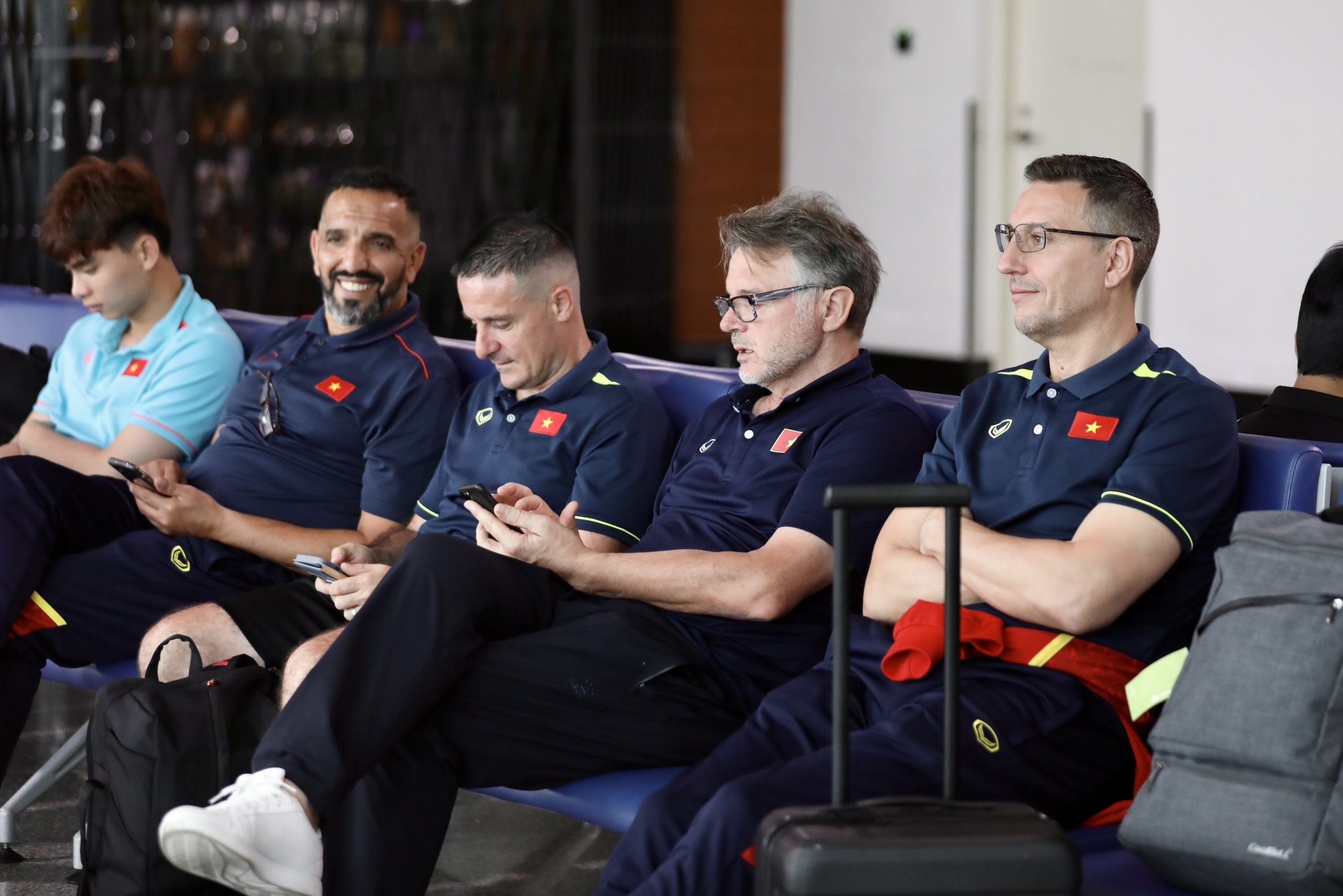 U22 Viet Nam len duong du SEA Games 32 hinh anh