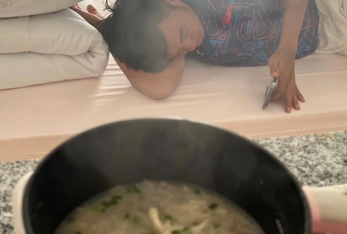 Ly Hoang Nam phai an chao hanh truoc chung ket SEA Games 32 hinh anh