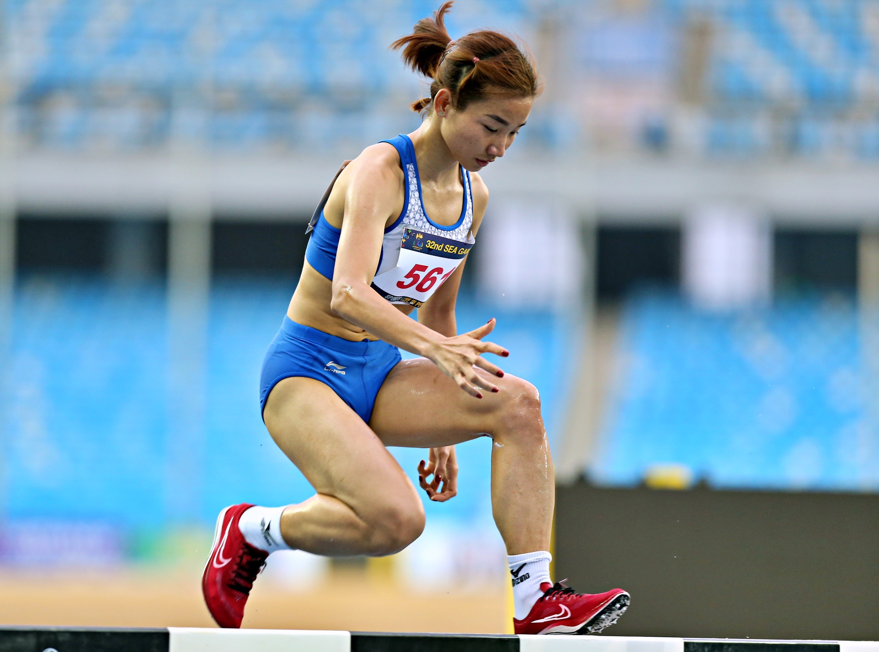 nguyen thi oanh anh 4