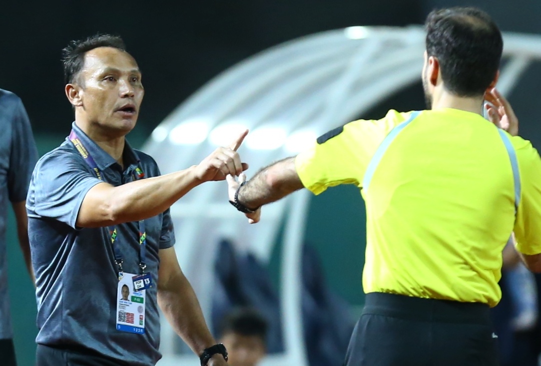 HLV Myanmar: U22 Viet Nam thi dau manh me hinh anh