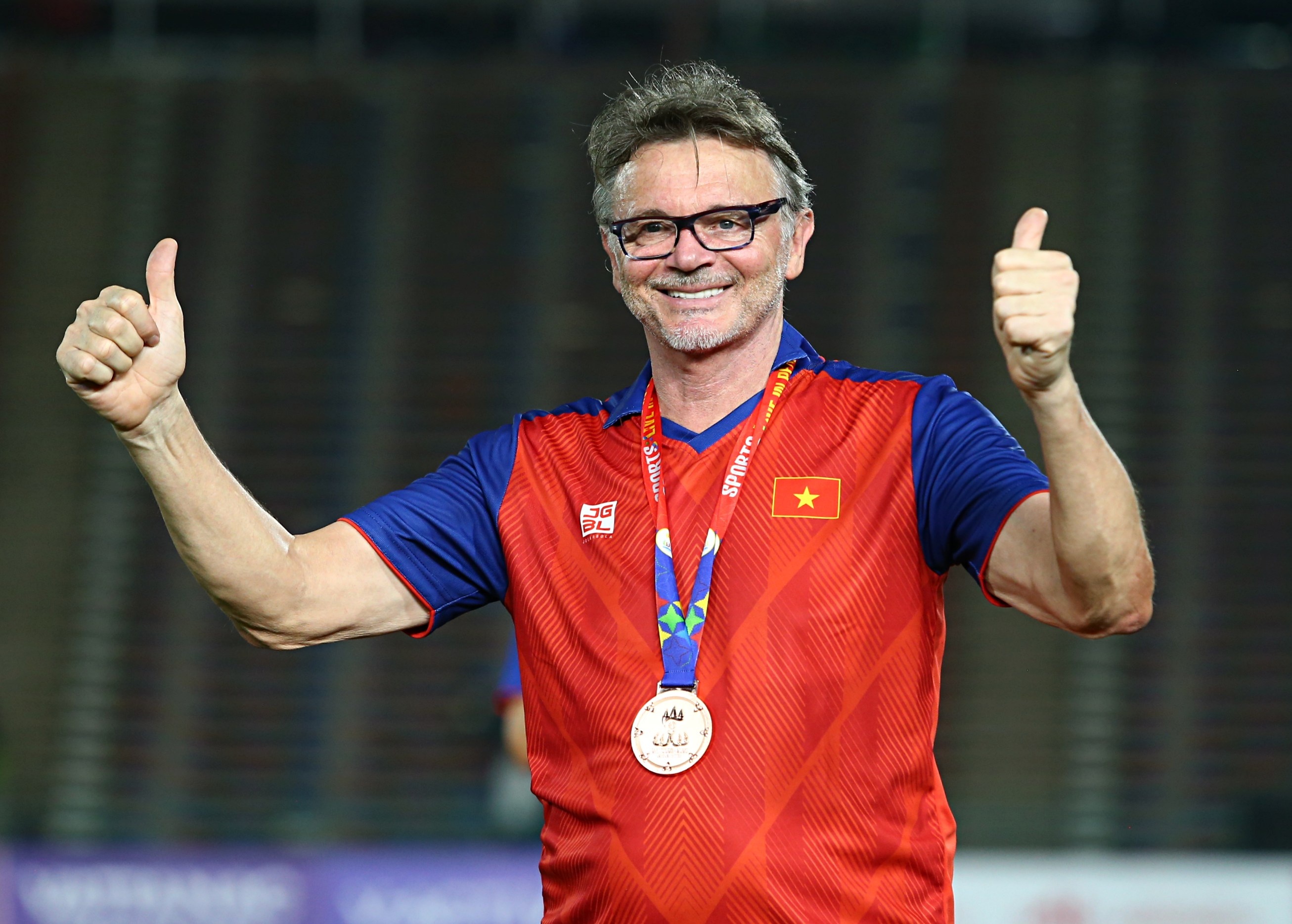 tro ly troussier anh 1