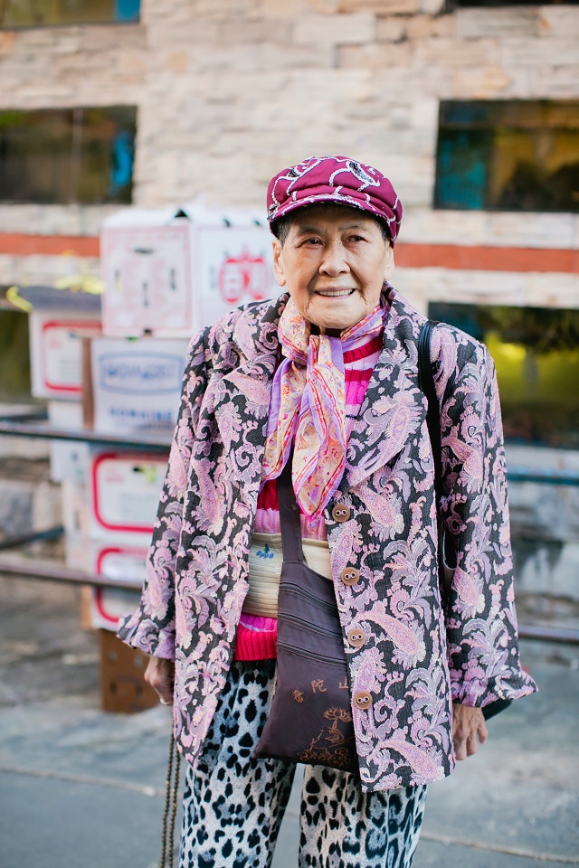 trang phuc nguoi cao tuoi anh 3