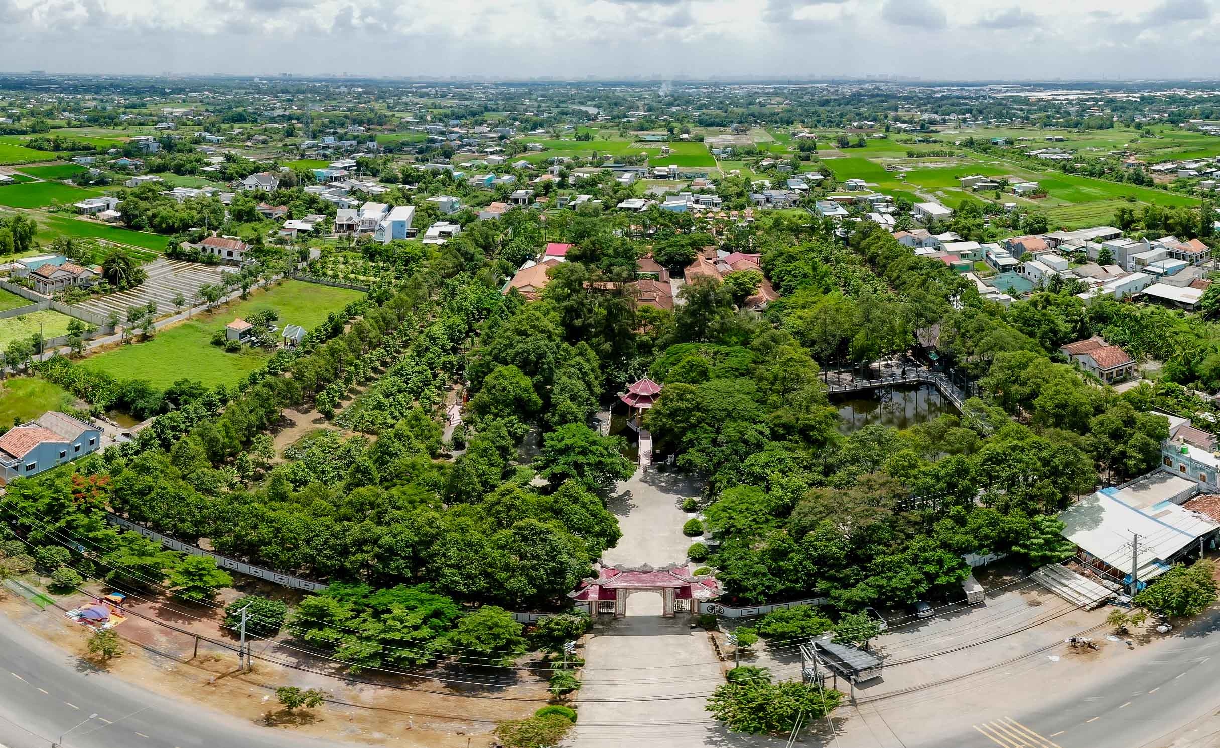 ngoi chua Long An anh 1