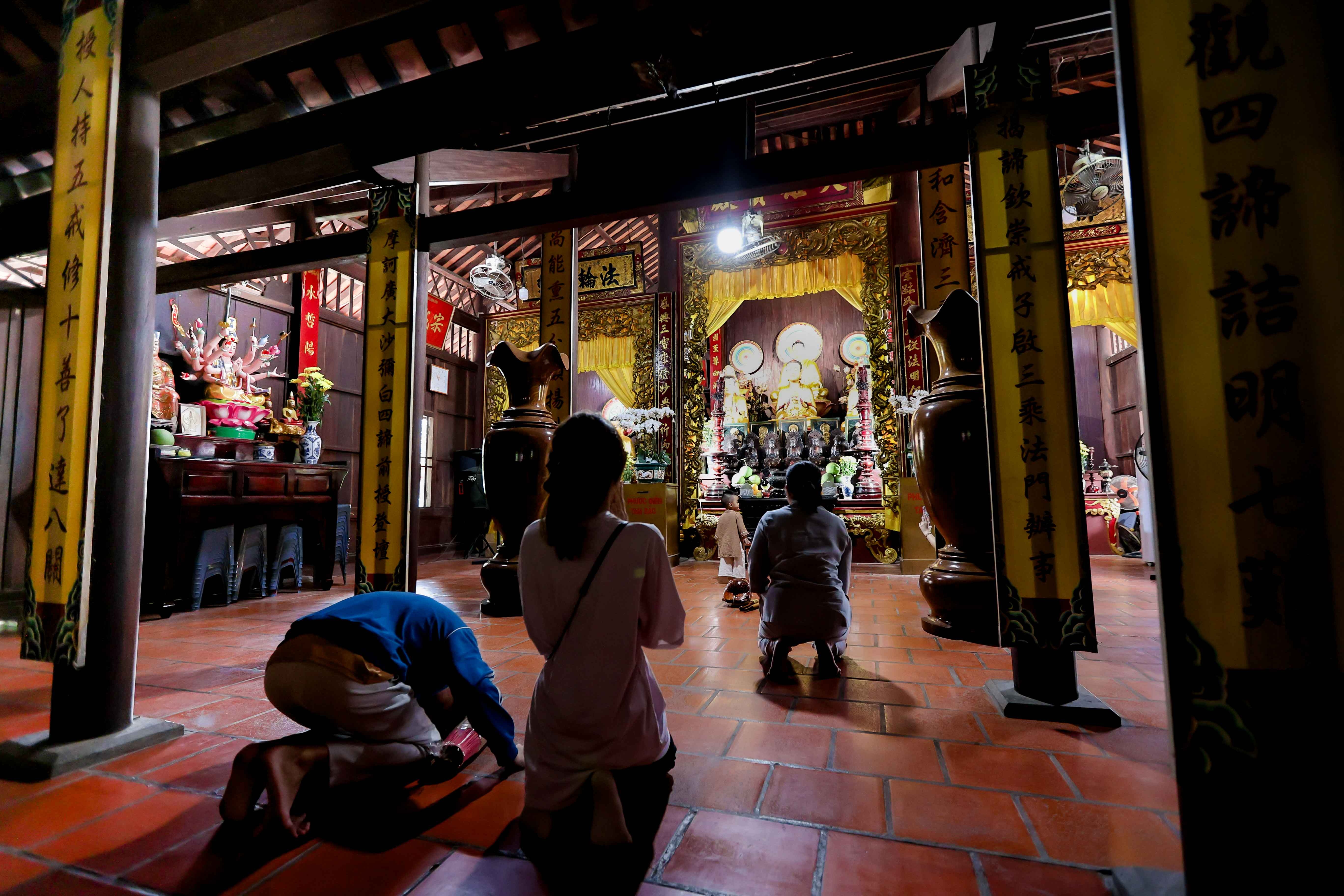 ngoi chua Long An anh 10