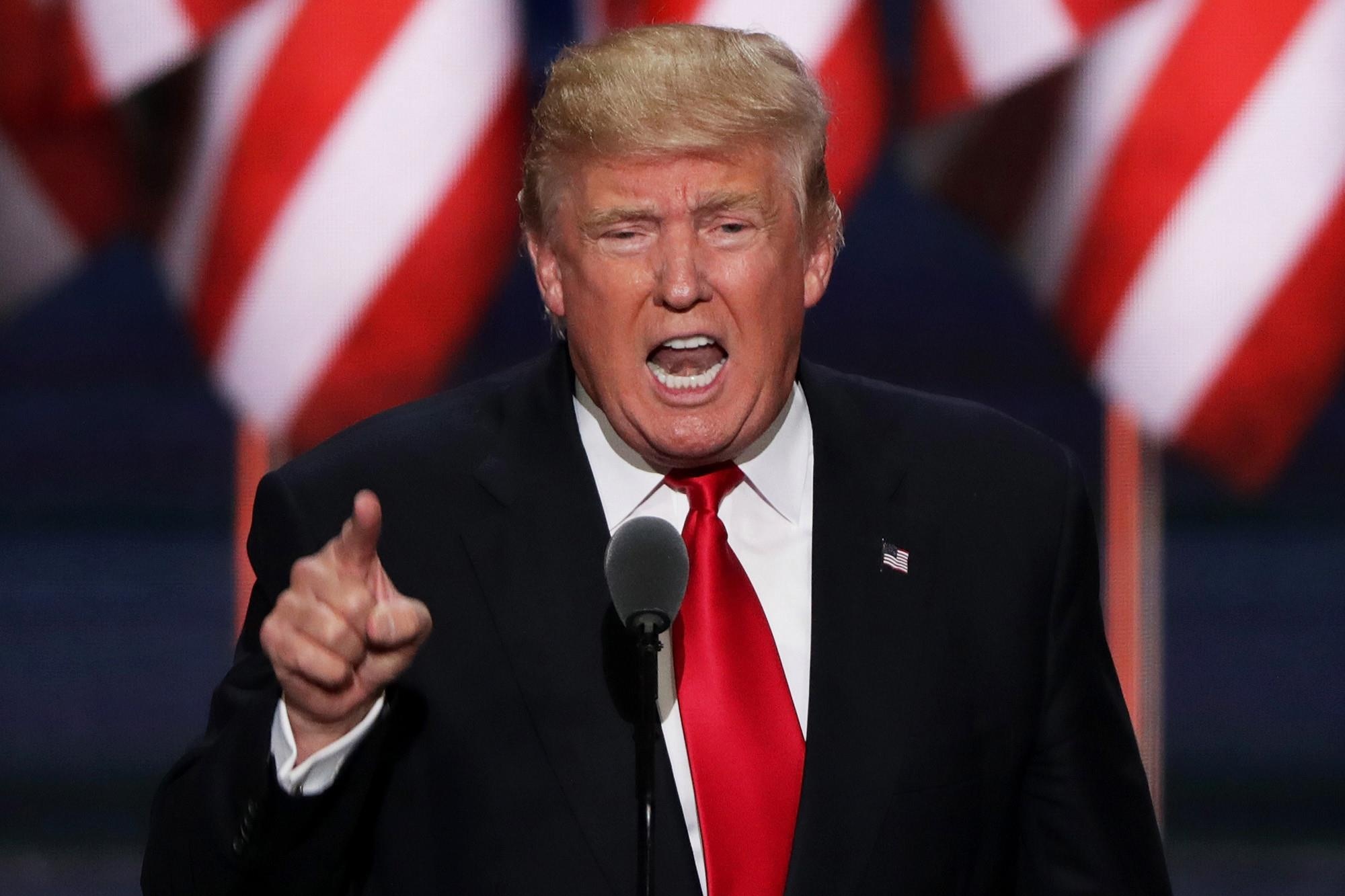 Ong Trump tiep tuc de doa Trung Quoc, thuong chien co the keo dai hinh anh