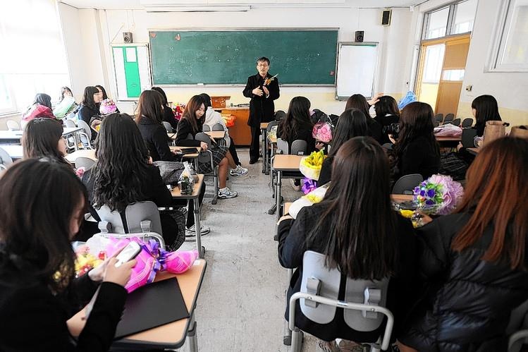 Dac quyen giai cap anh 2