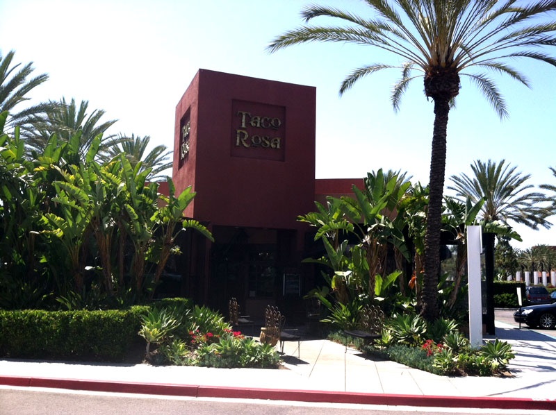 Nha hang My khong su dung ong hut nhua anh 7