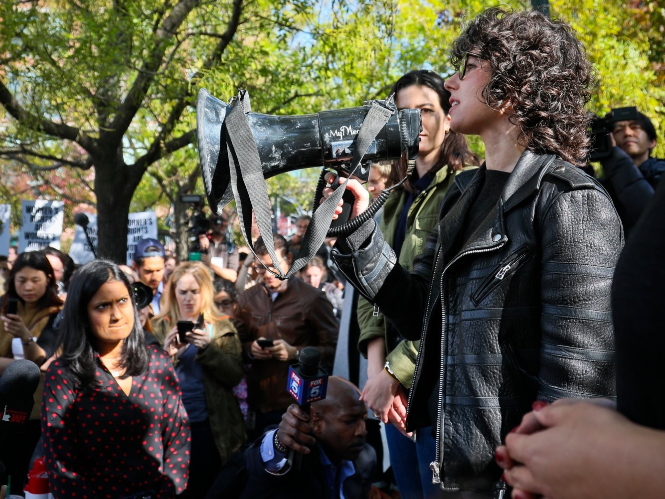 Phan biet doi xu tai Google anh 1