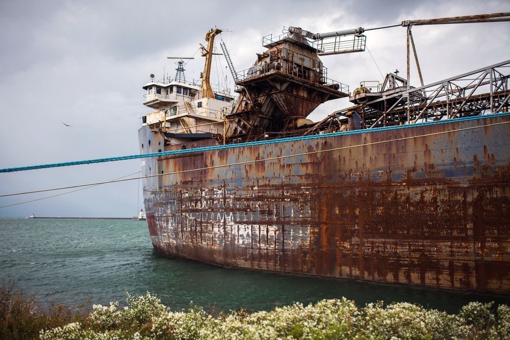 Nghia dia tau cho hang khong lo tai Canada hinh anh