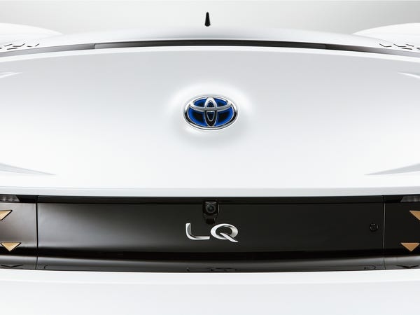 Thuong hieu gia tri nhat anh 14