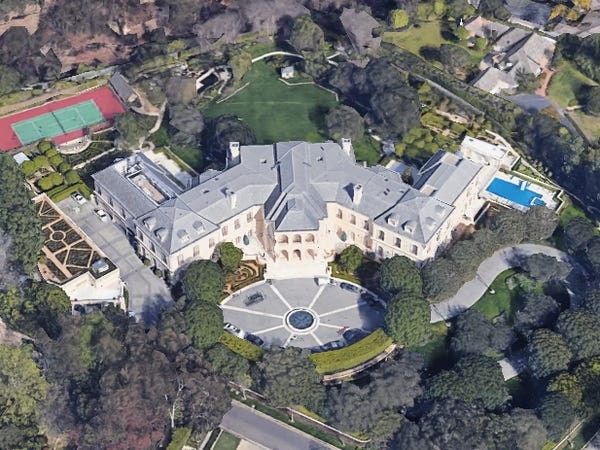 Can nha dat nhat o My anh 11