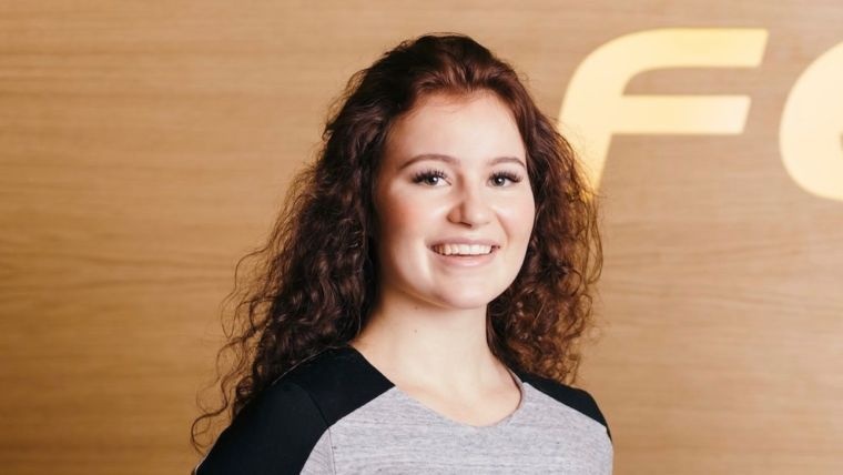 5 ty phu USD tre nhat anh 10