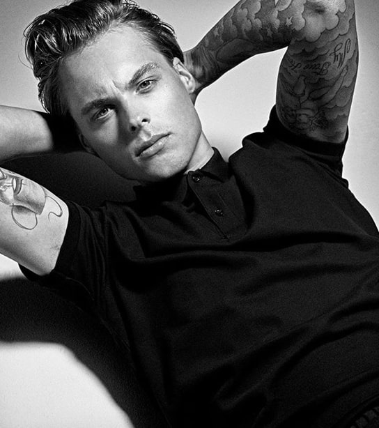 5 ty phu USD tre nhat anh 20