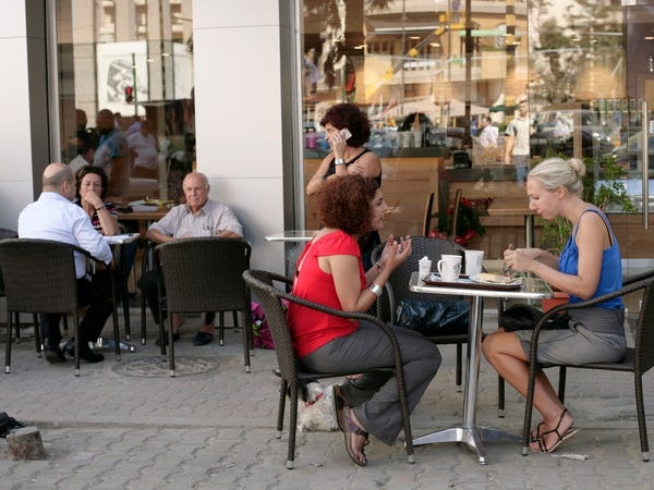 Khu pho Ghosn tron sang anh 12