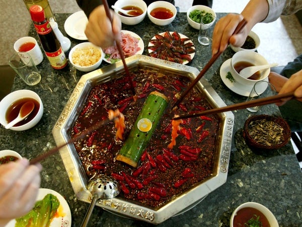 Ty phu lau Zhang Yong anh 5