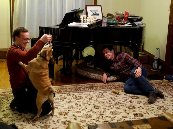 Ung vien tong thong My Pete Buttigieg anh 3