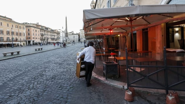 Italy vang tanh anh 10