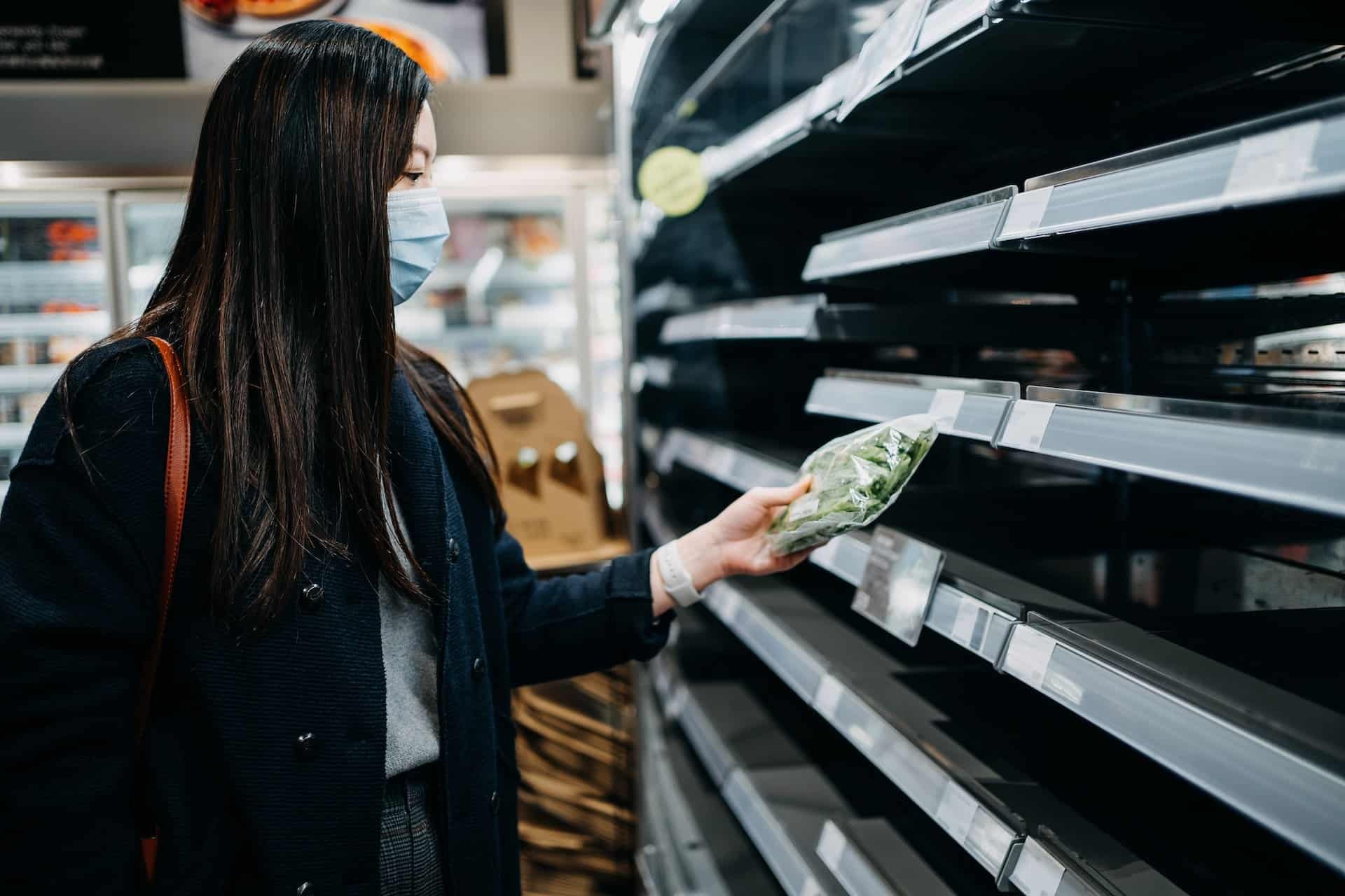 Dai dich buoc chung ta that lung buoc bung, thay doi chi tieu ra sao hinh anh