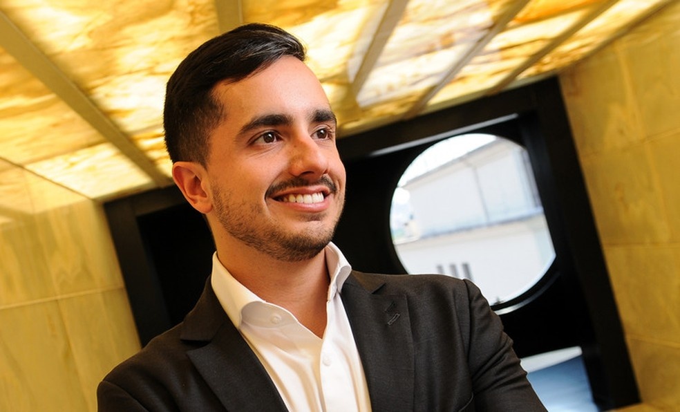 Ty phu tre nhat anh 7