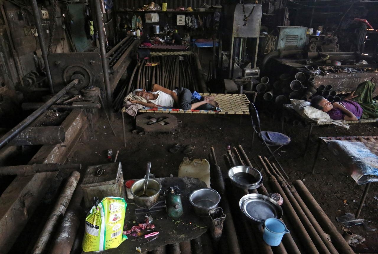 1,2 ty nguoi co the roi vao canh ngheo doi cung cuc vi dich Covid-19 hinh anh