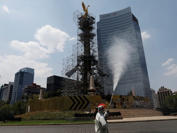 Du lich toan cau anh 11