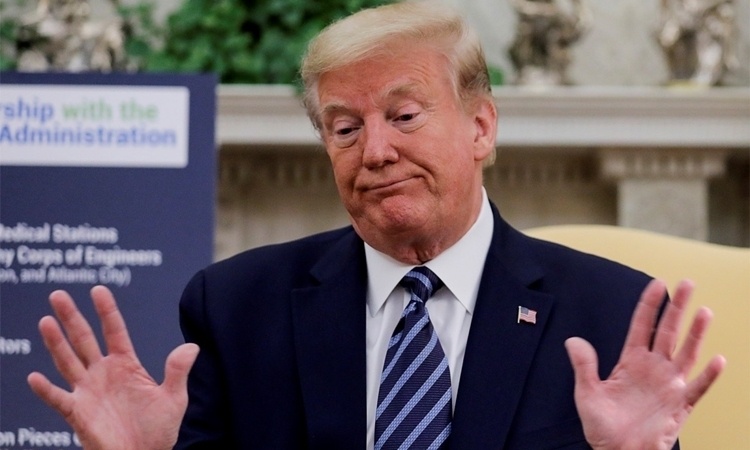 Tong thong Trump muon cac quy dau tu My rut 4,5 ty USD khoi Trung Quoc hinh anh