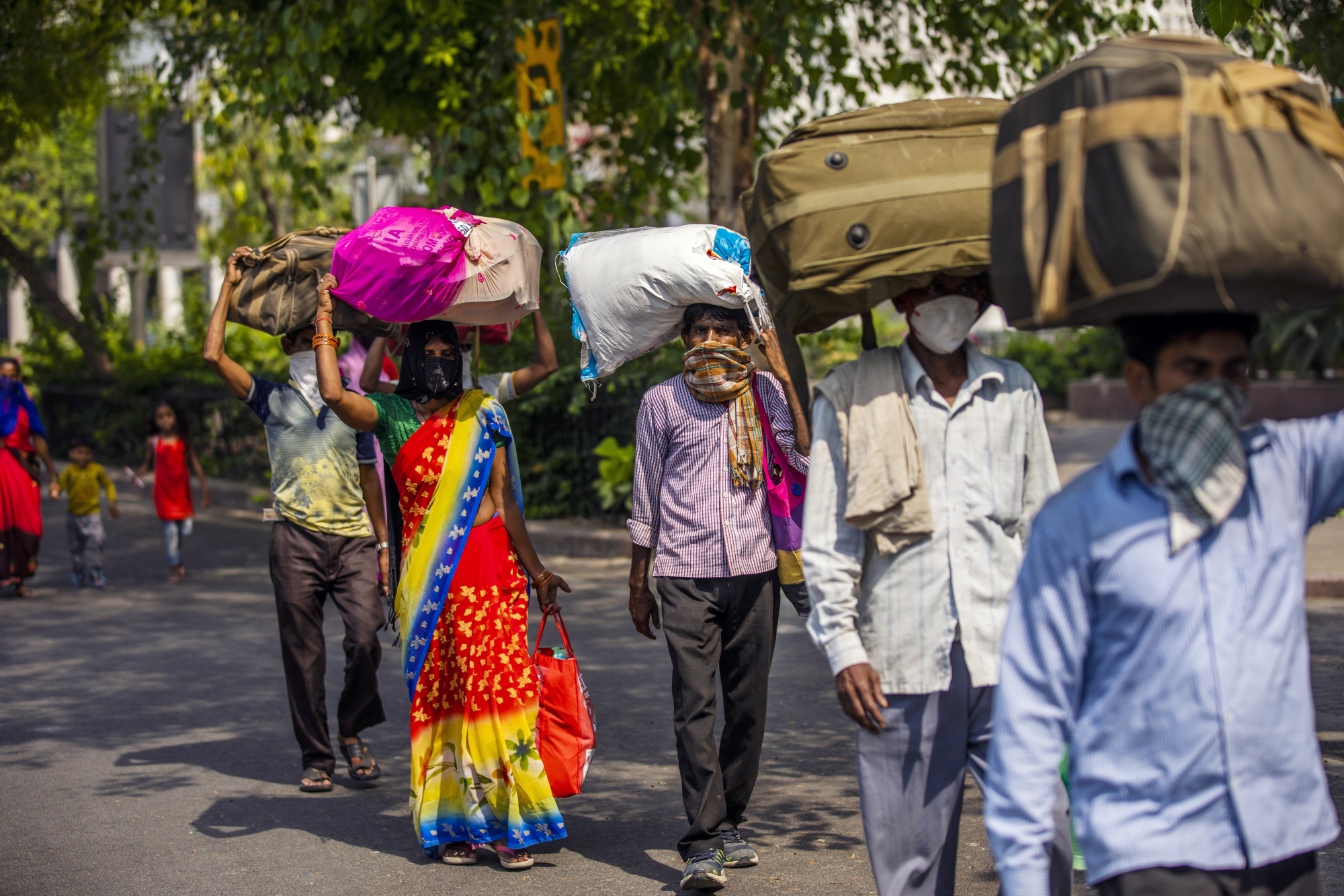 12 trieu nguoi ngheo anh 3