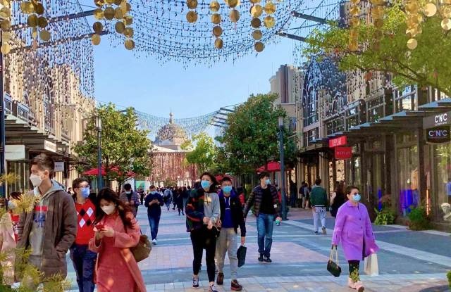 Cac san thuong mai dien tu anh 2