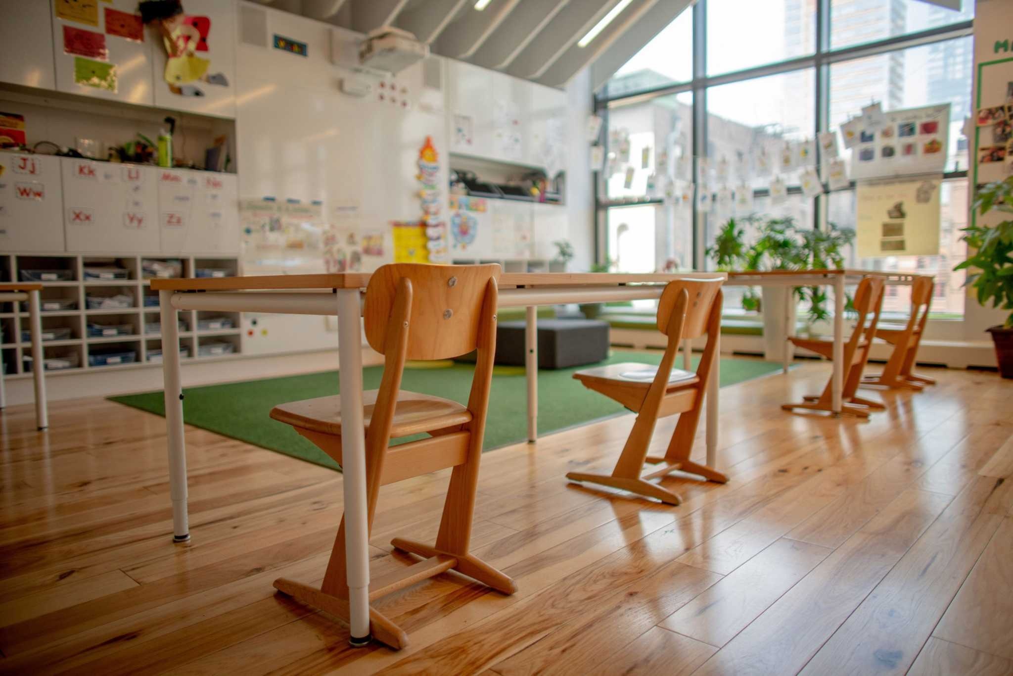 Truong hoc tu o My anh 1