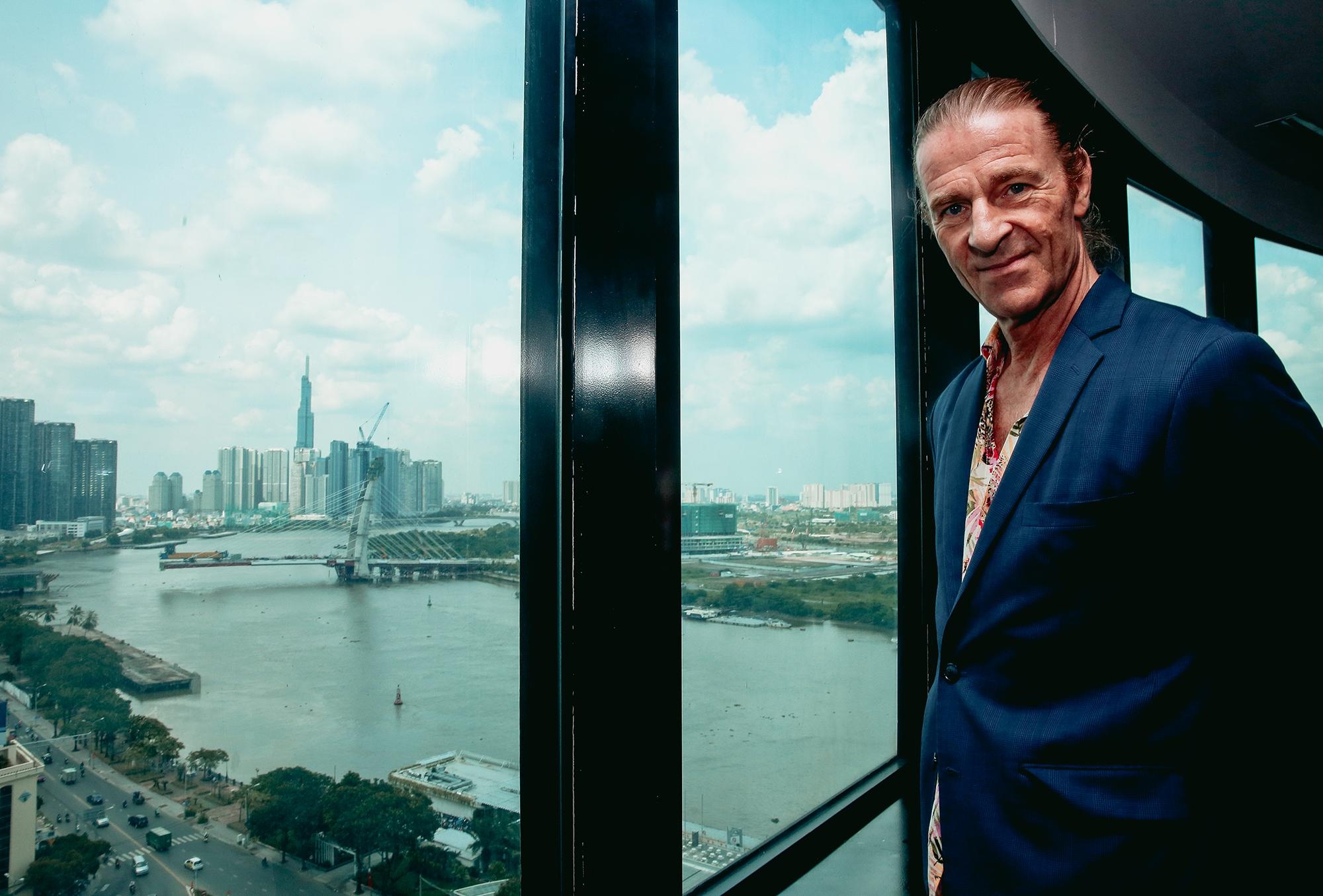 Chu tich Dragon Capital Dominic Scriven anh 2