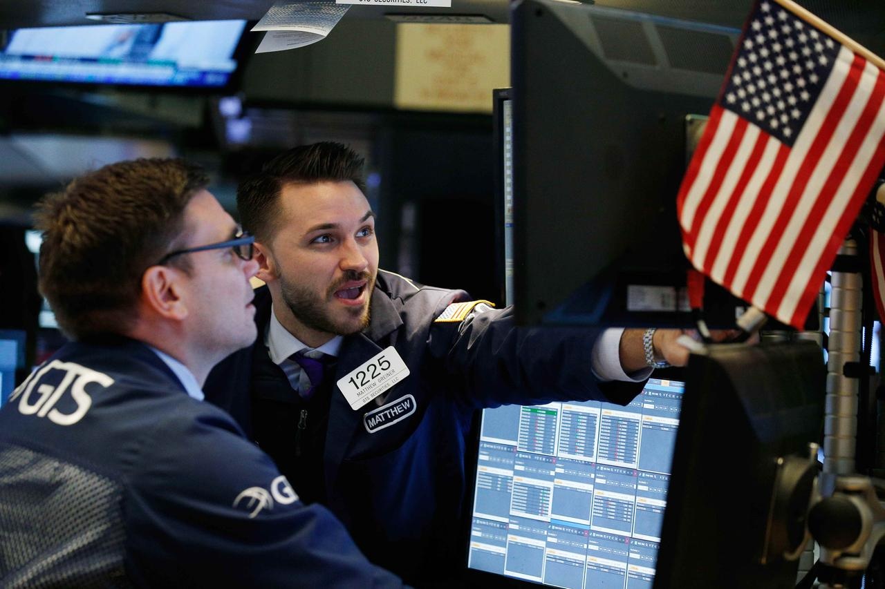 Thi truong chung khoan tang truoc cuoc hop quan trong cua FED hinh anh