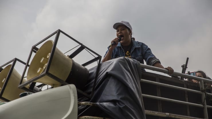 Bieu tinh o Thai Lan anh 1