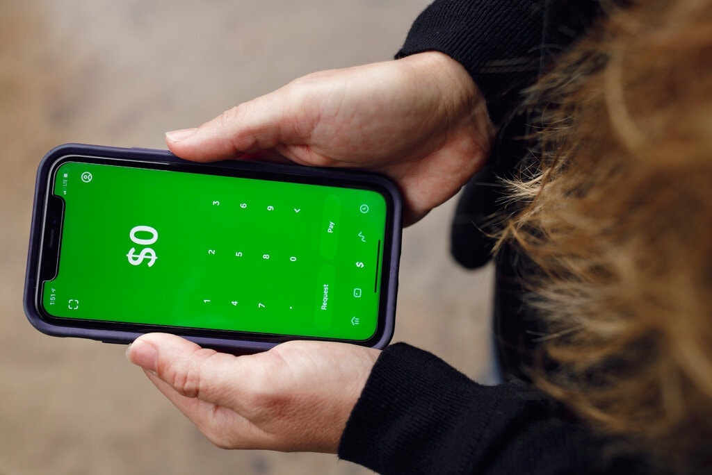 Bung no lua dao tren vi dien tu tai My hinh anh