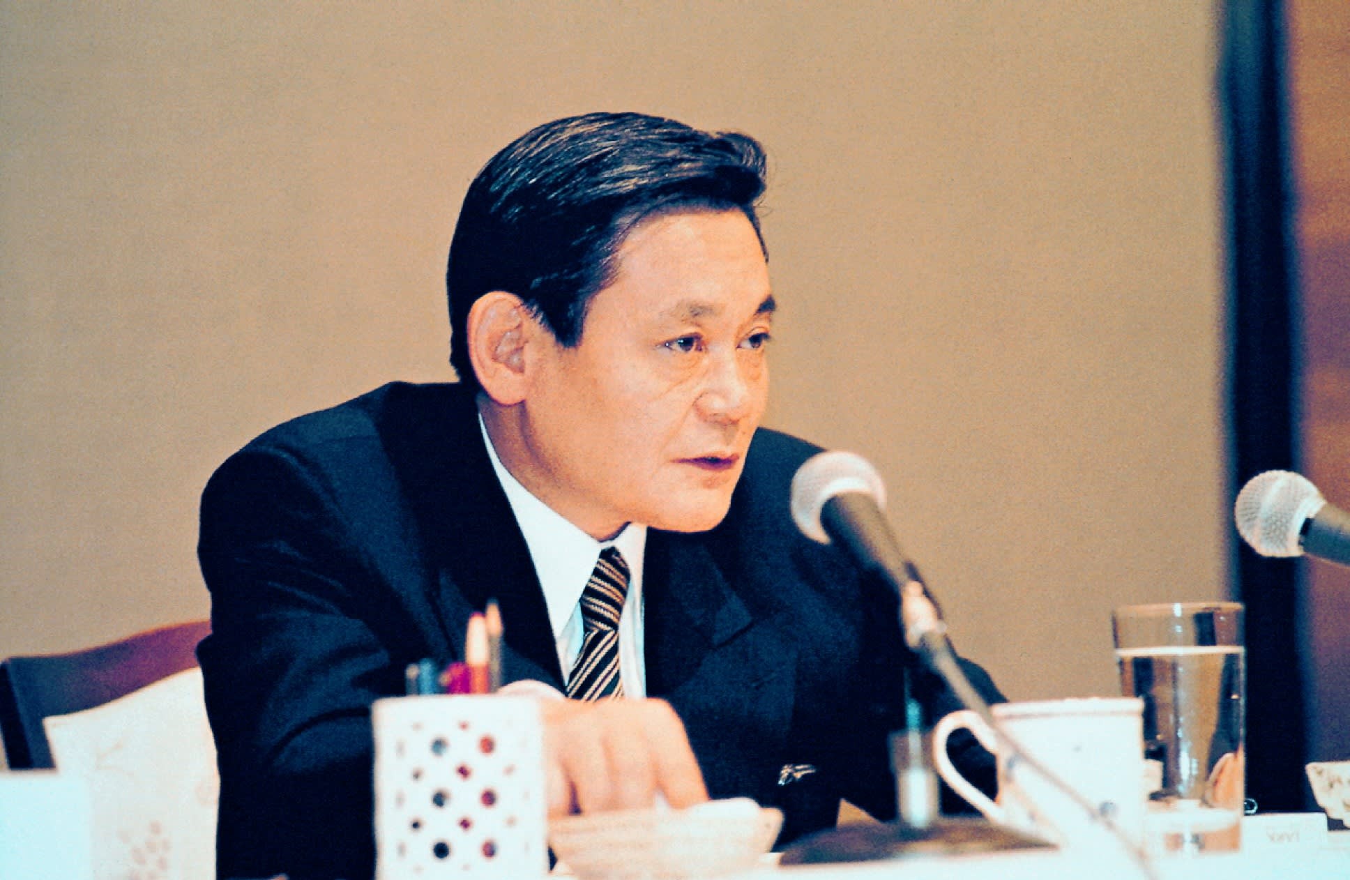 Chu tich Lee Kun Hee qua doi anh 3