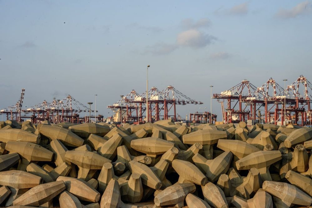 Sang kien Vanh dai va Con duong anh 2