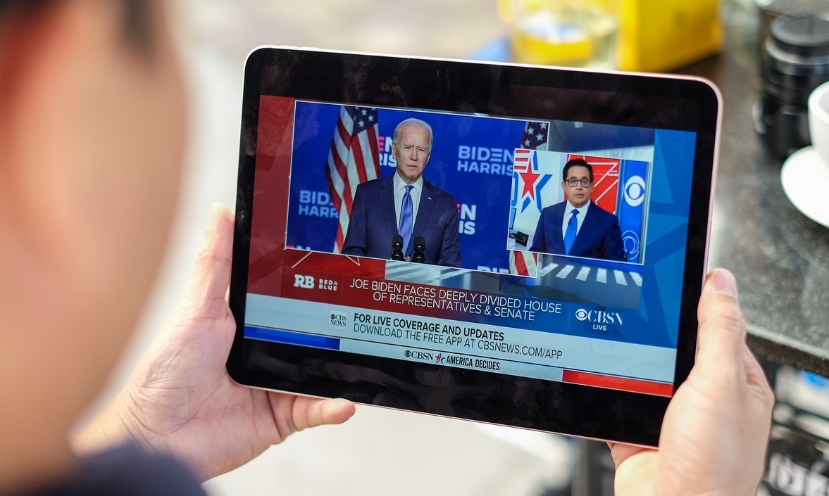 Cac doi tac Apple van thao chay khoi Trung Quoc duoi thoi ong Biden hinh anh