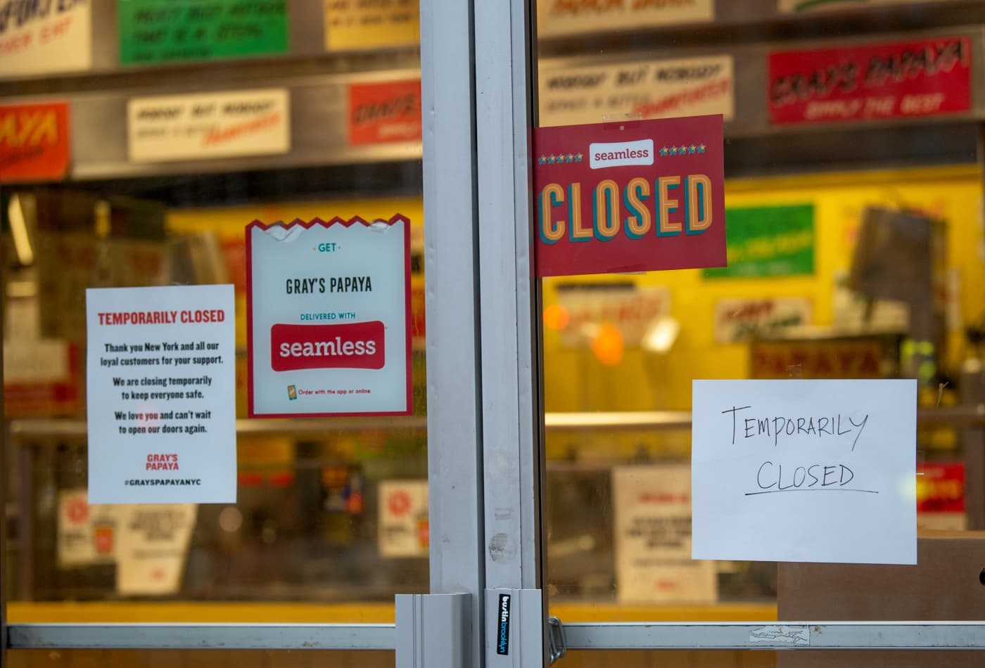 Nha hang My dong cua anh 2