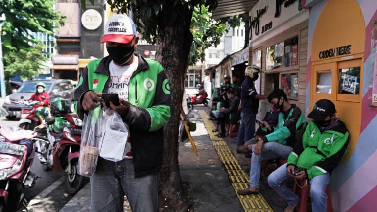 Bi kich dang sau su giau co cua cac tap doan thuong mai dien tu hinh anh