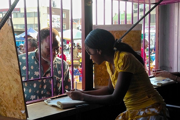 Cuoc cach mang Mobile Money song gio o Zimbabwe hinh anh